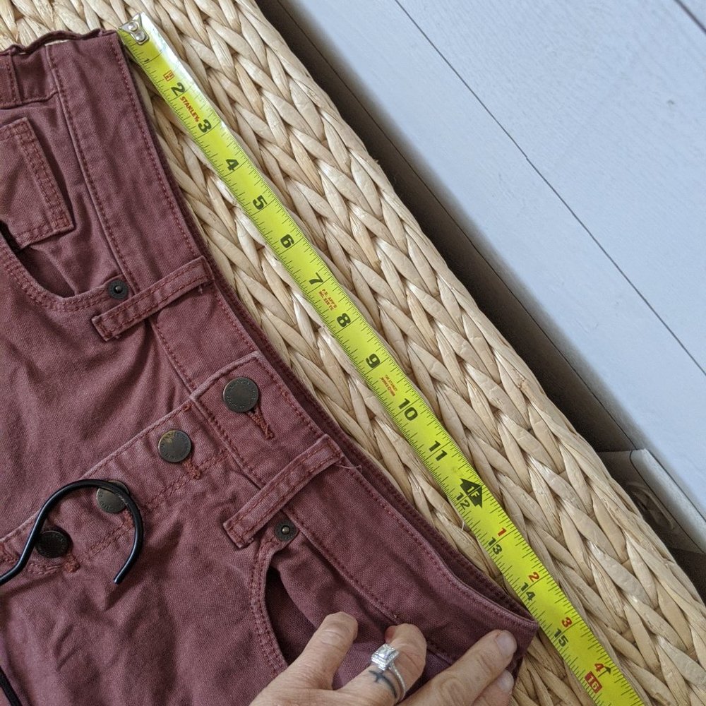 Universal Thread High Rise Midi Shorts 6 - Picture 4 of 7